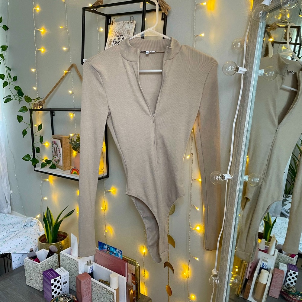 Long Sleeved Ribbed Bodysuit Scuba Neck